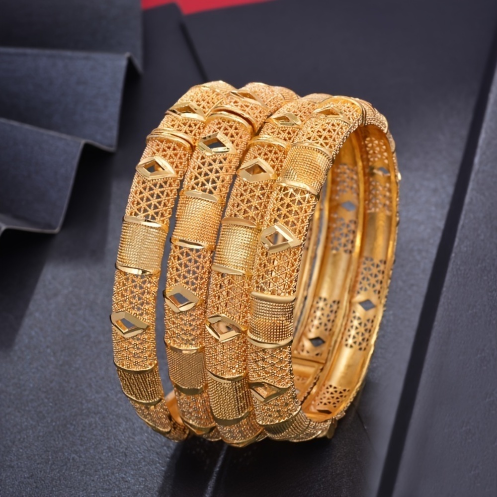 24K Gold-Plated Luxury Cuff Bangle - A Fusion of Urban Fashion